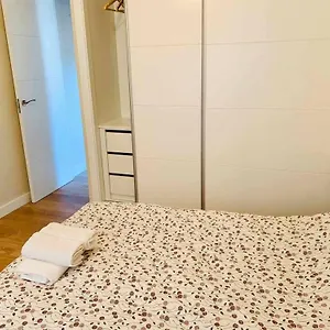 https://playa-la-cortadura-con-parking-y-wifi.hotelsincadiz.net
